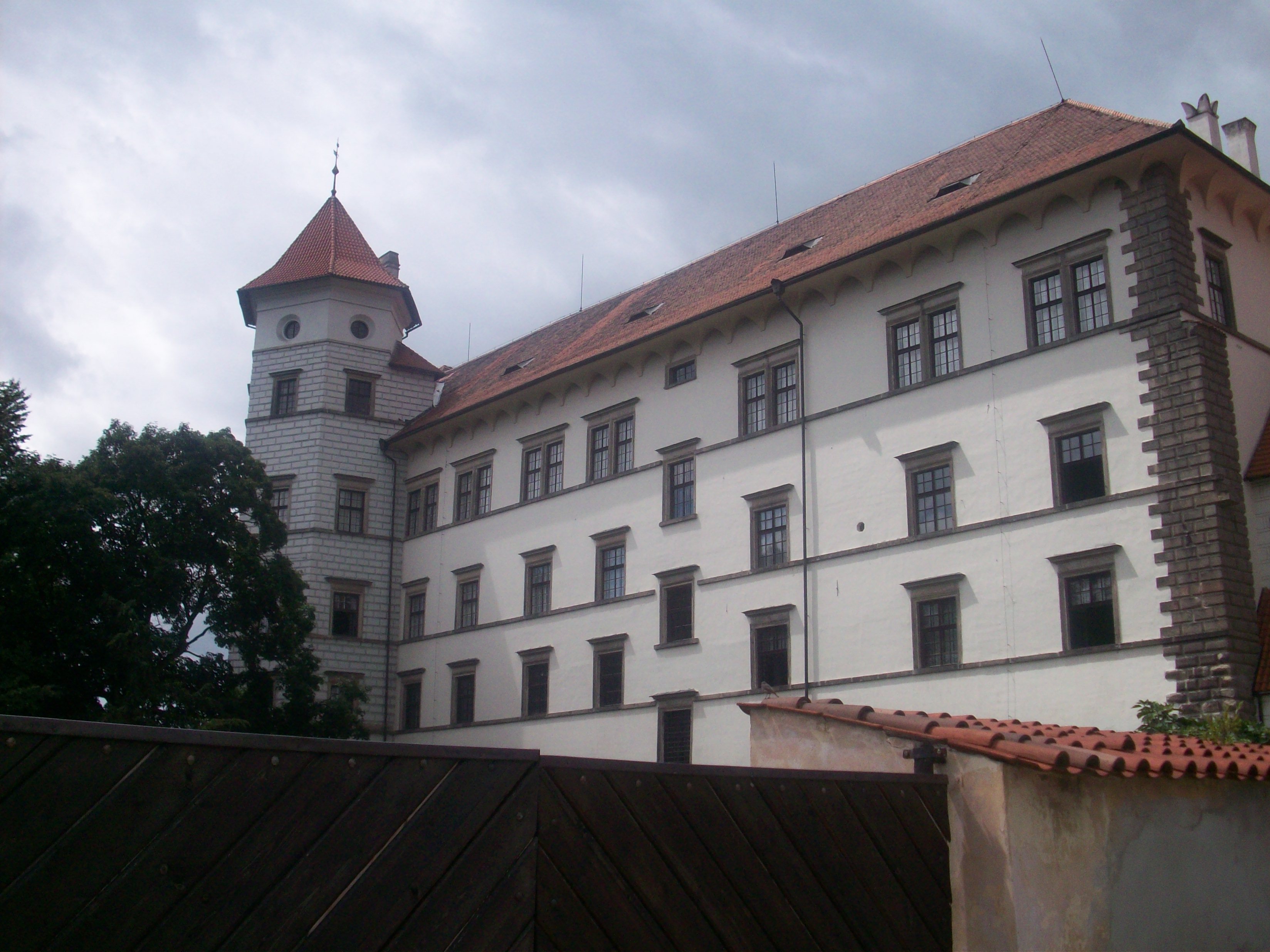 J.Hradec